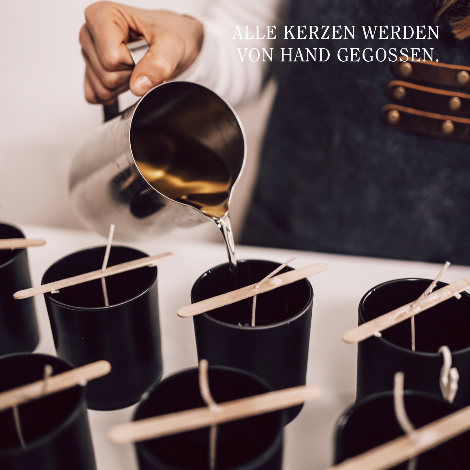 Duftkerze - HAPPYSOY® Art Collection by Steffi Bauer "Hagebutte 2" - Happysoy®