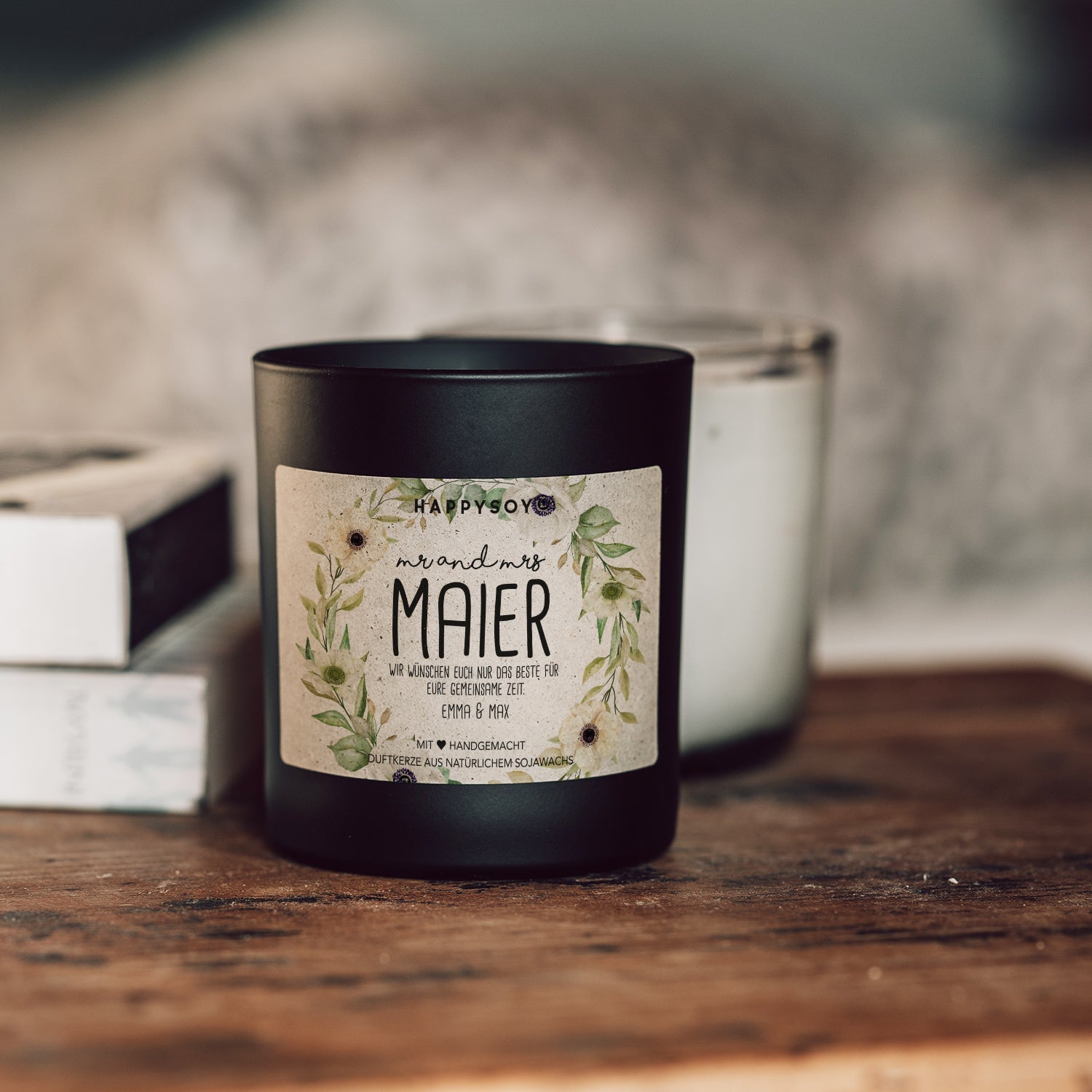 Duftkerze - PERSONALISIERBAR: Hochzeitskerze mit Namen (und Gratulanten) - Happysoy®