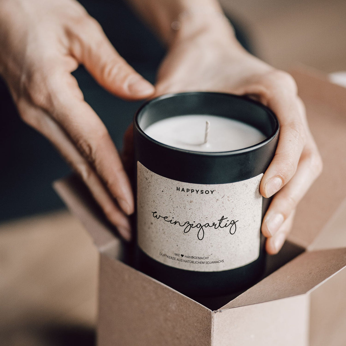 Duftkerze - Weinzigartig - Happysoy®